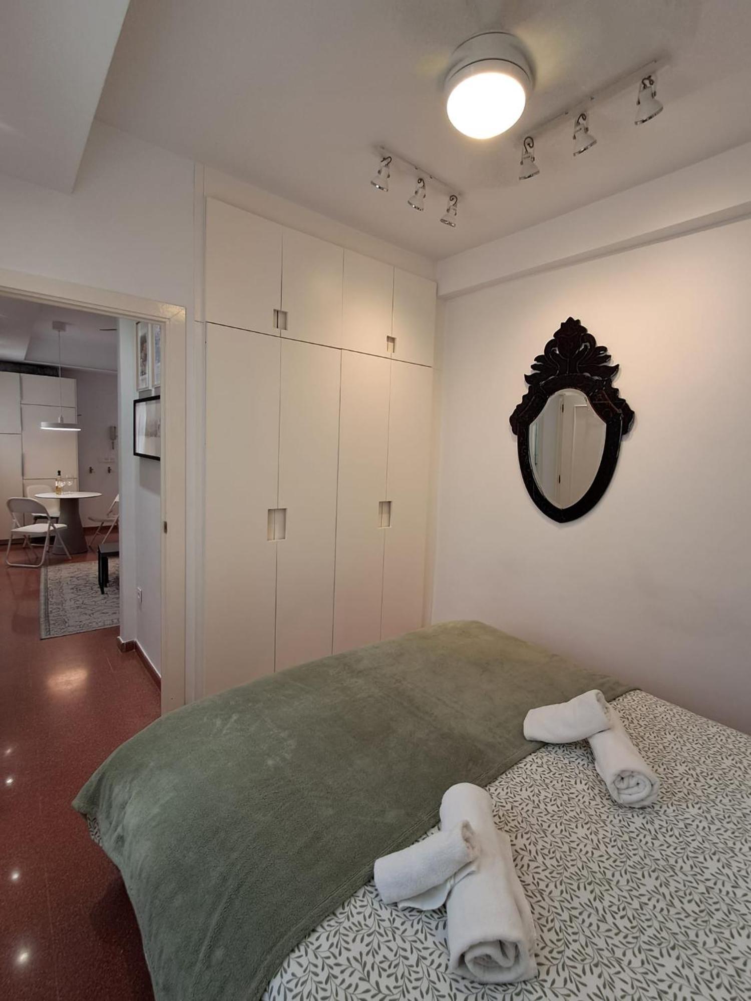Old Town, City Center Apartment Premium With Parking มาลากา ภายนอก รูปภาพ