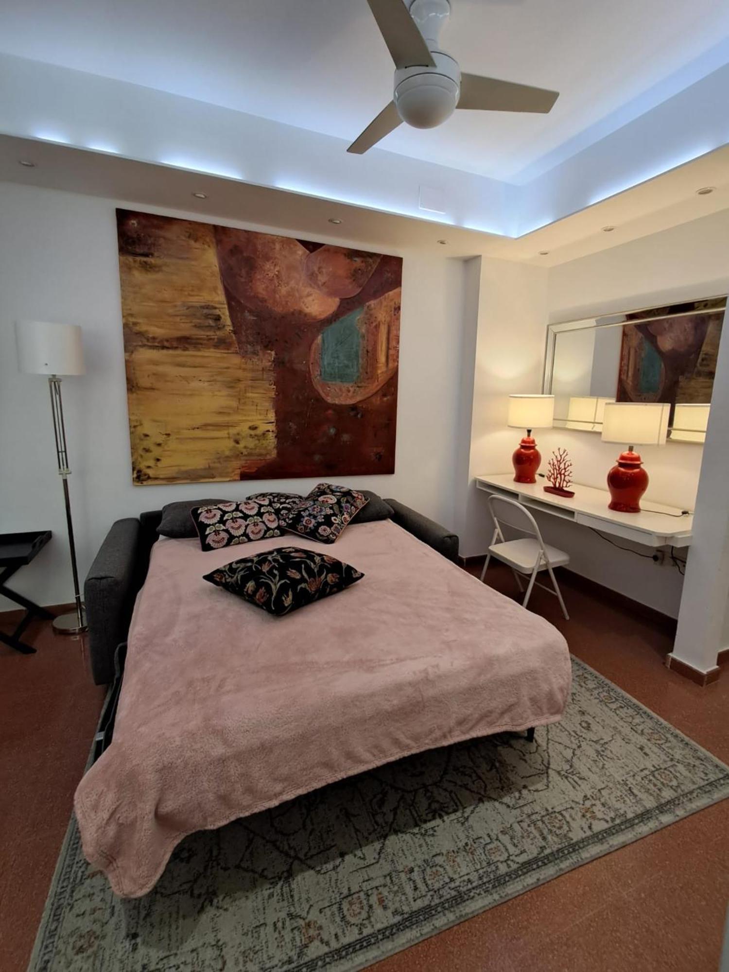 Old Town, City Center Apartment Premium With Parking มาลากา ภายนอก รูปภาพ