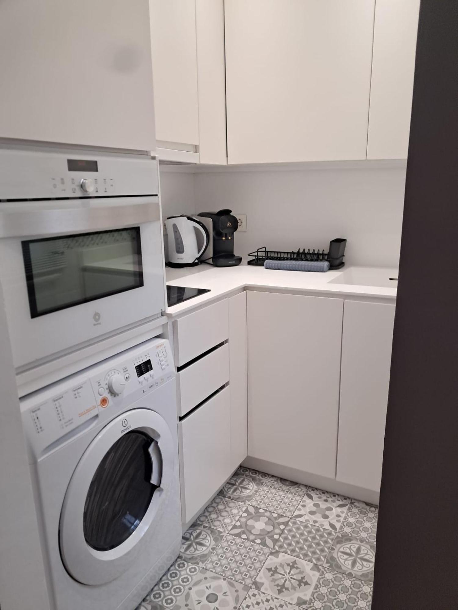 Old Town, City Center Apartment Premium With Parking มาลากา ภายนอก รูปภาพ
